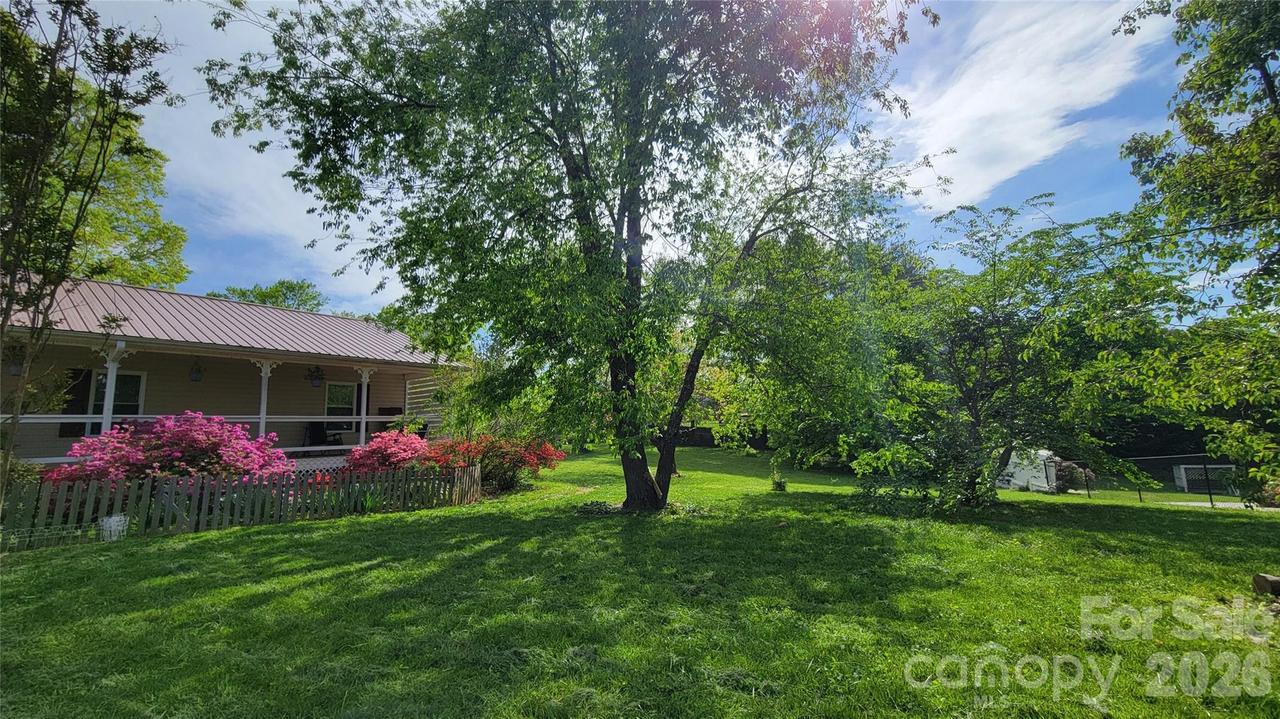 10 Haven Crest Ln., Fletcher, NC 28732