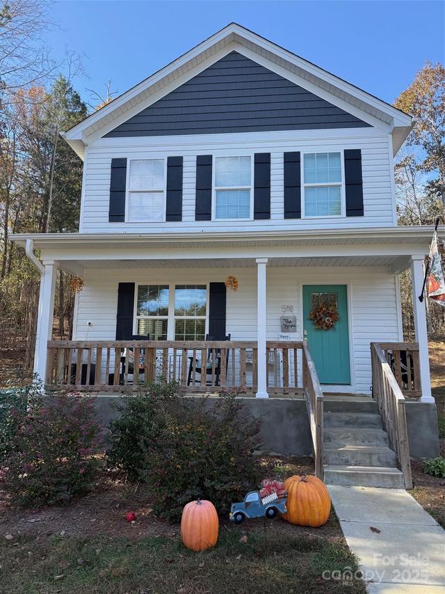 518 Lake Head Rd., Norwood, NC 28128