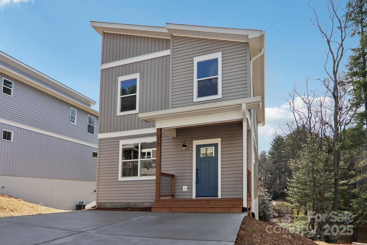 12 Escondido Dr., Asheville, NC 28806