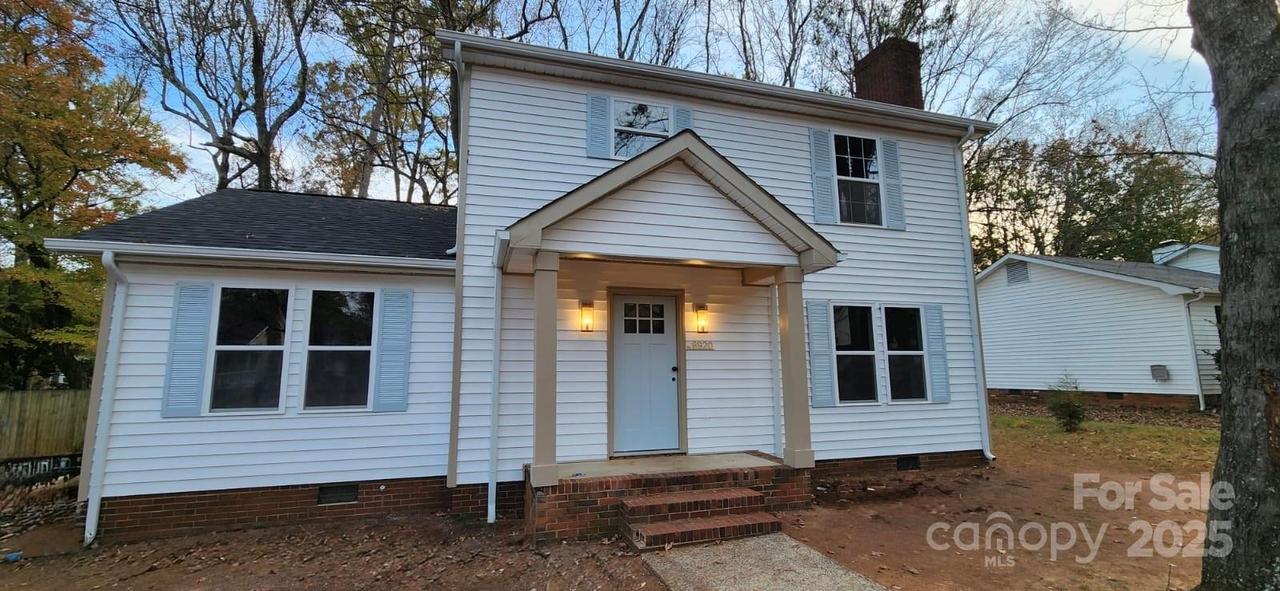 6920 Norchester Ct., Charlotte, NC 28227