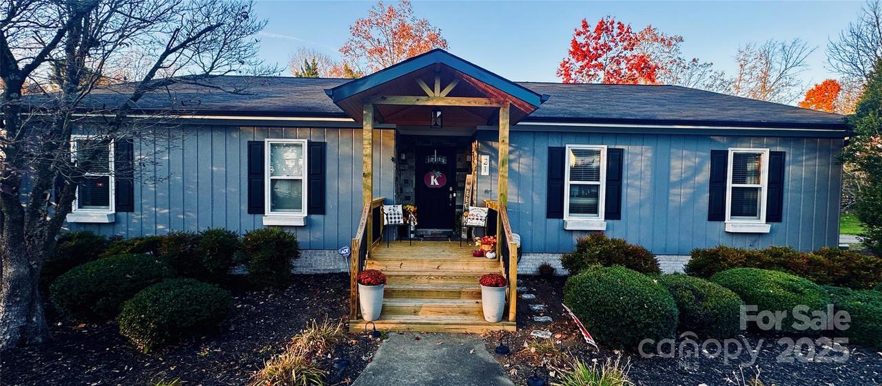 21 Eagle Dr., Taylorsville, NC 28681