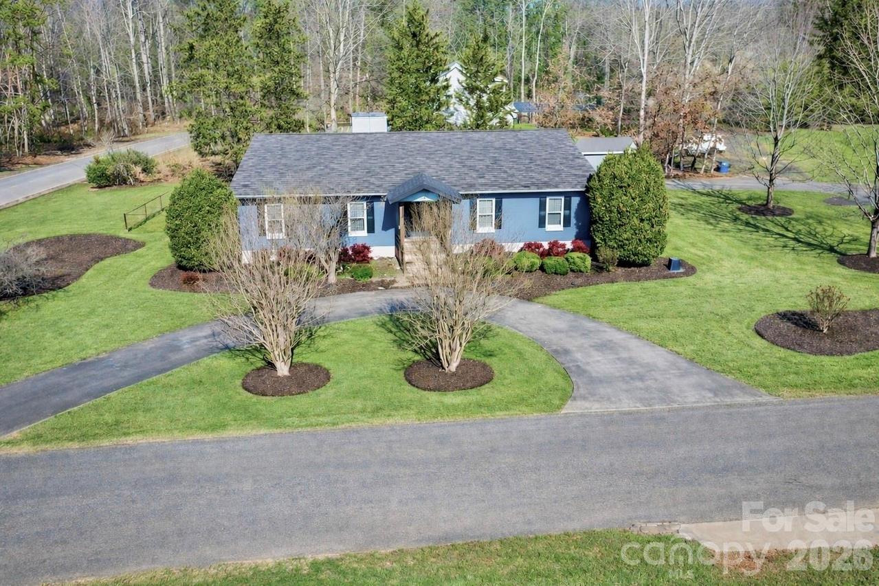 21 Eagle Dr., Taylorsville, NC 28681