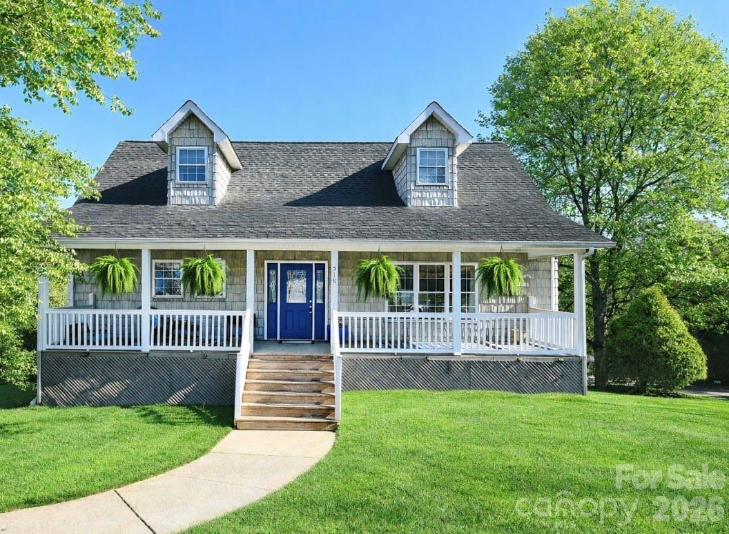 518 30th Avenue Cir., Hickory, NC 28601