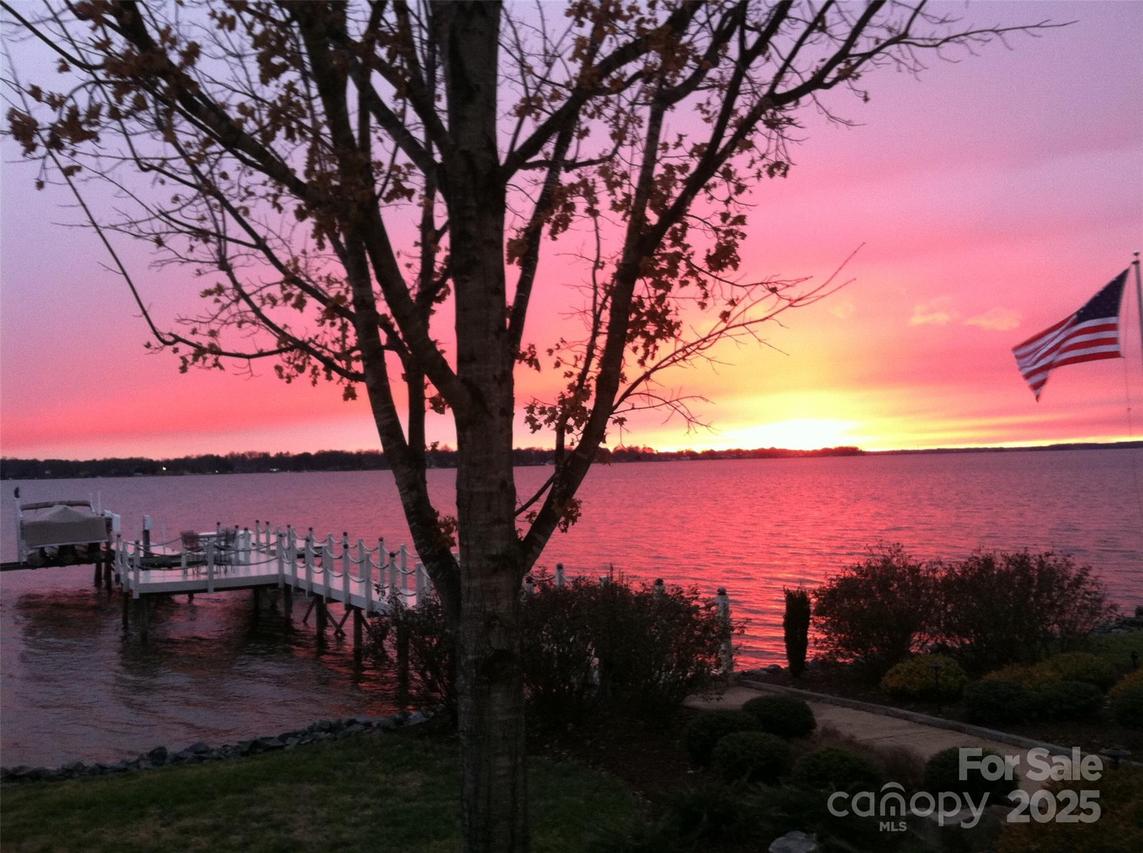 217 Westpaces Rd., Mooresville, NC 28117