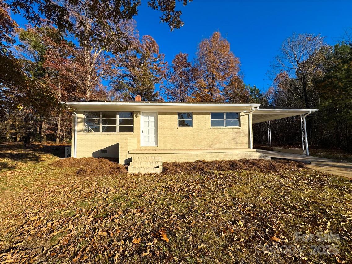 3568 Ken Mcentire Rd., Lawndale, NC 28090