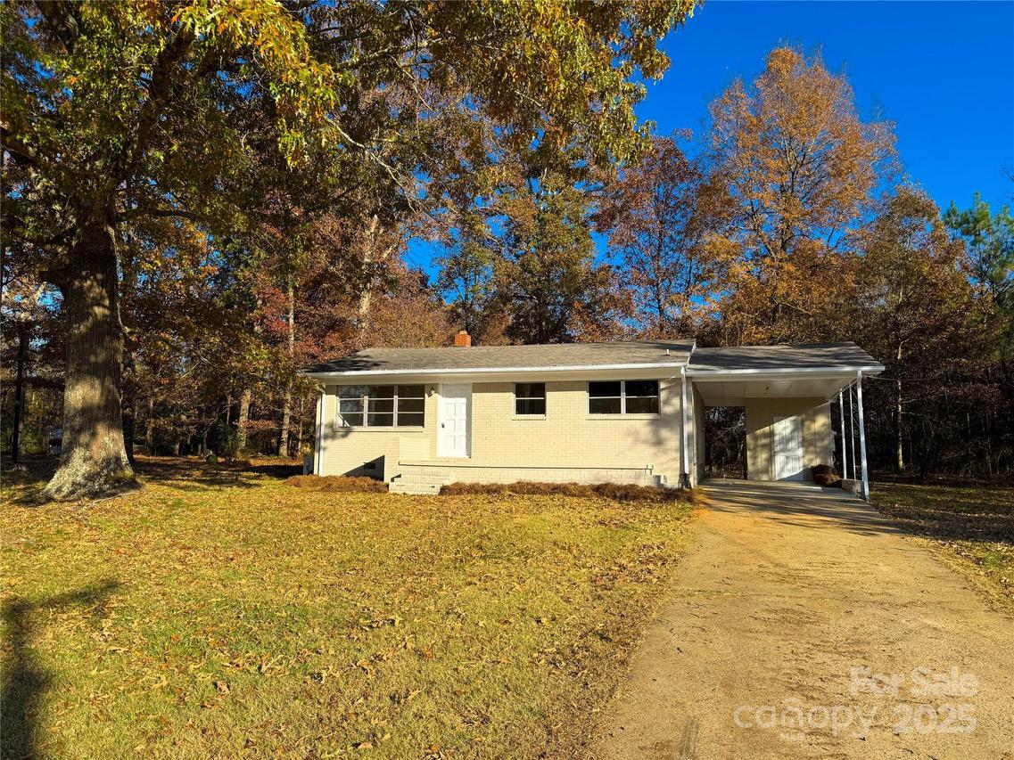 3568 Ken Mcentire Rd., Lawndale, NC 28090