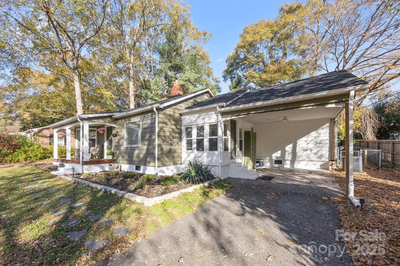 504 W Church St., Dallas, NC 28034