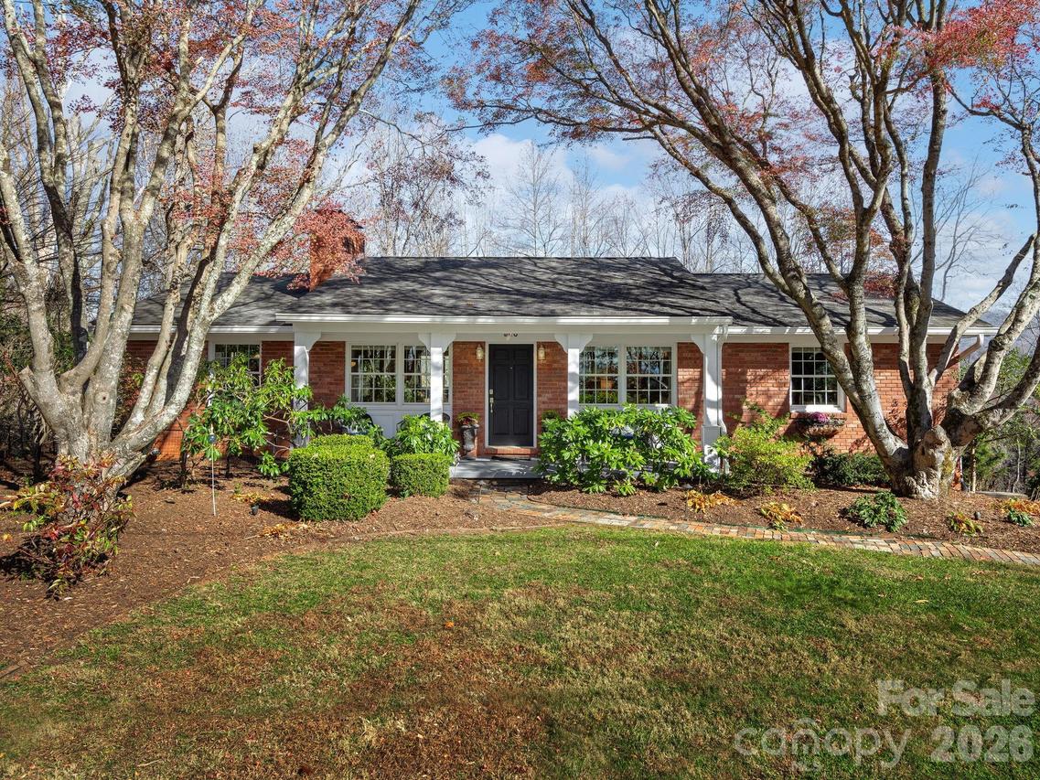 500 N Griffing Blvd., Asheville, NC 28804