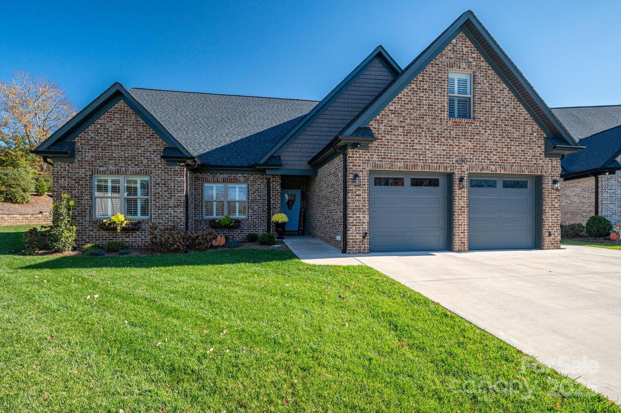 4290 Holly Cir., Conover, NC 28613