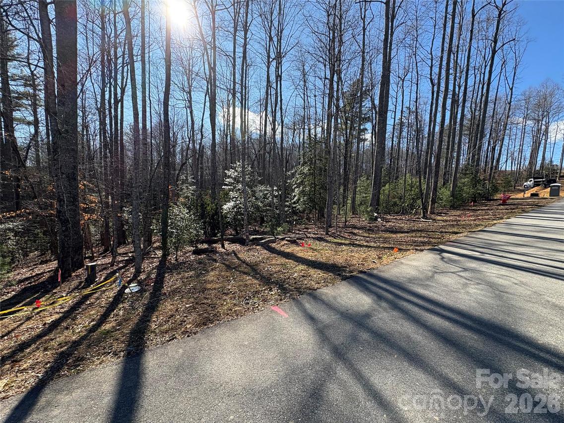 Lot 6 Tomahawk Tr., Hendersonville, NC 28739