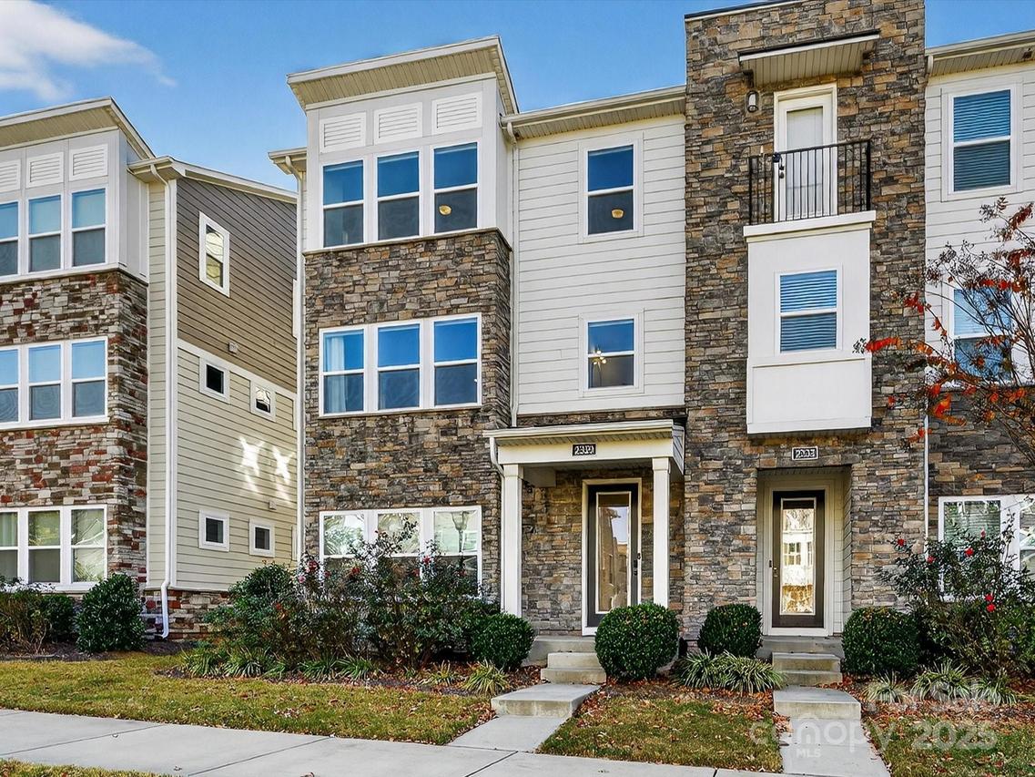 2329 Aria Park Dr., Charlotte, NC 28262