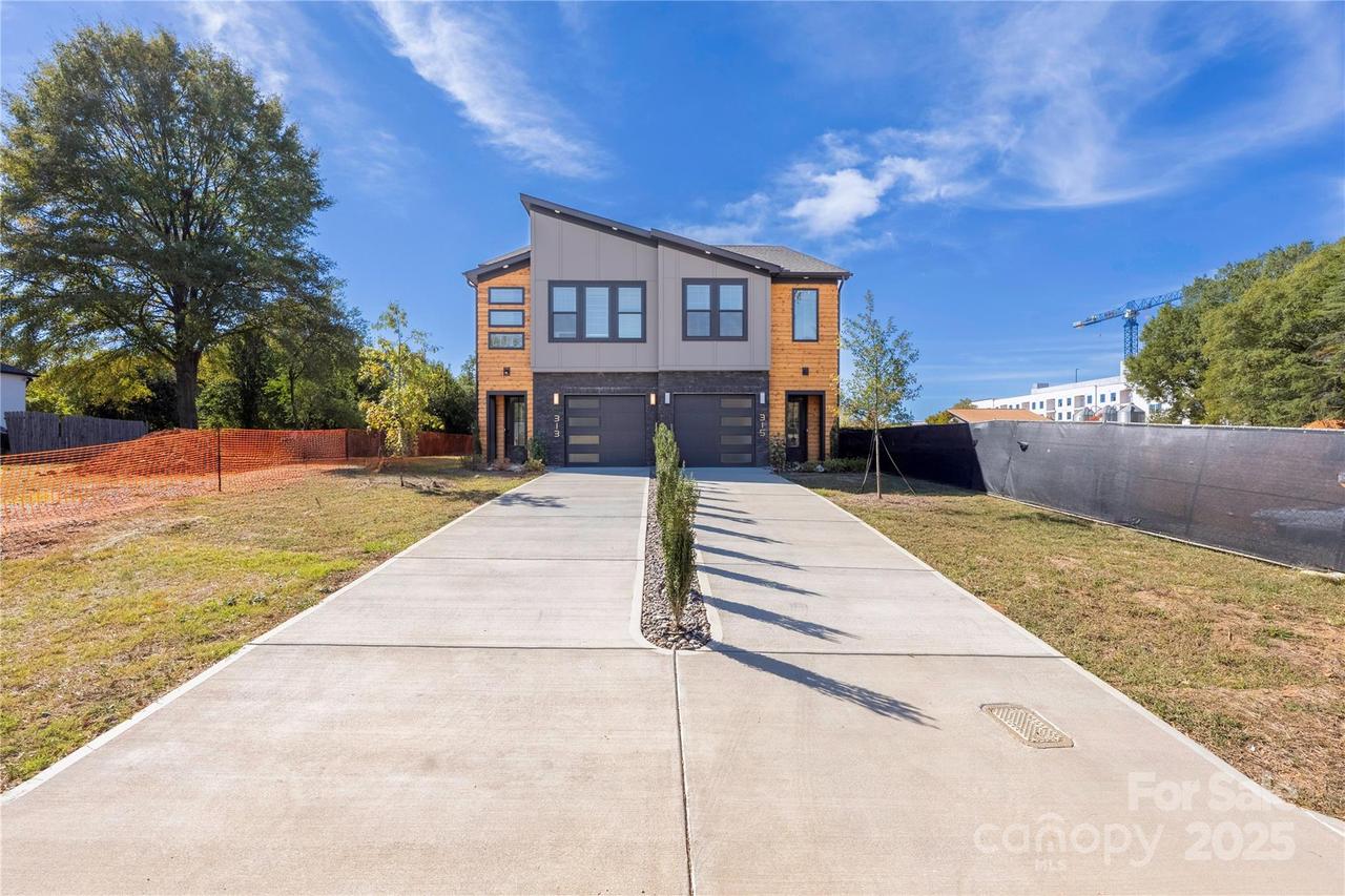 315 E Peterson St., Charlotte, NC 28217