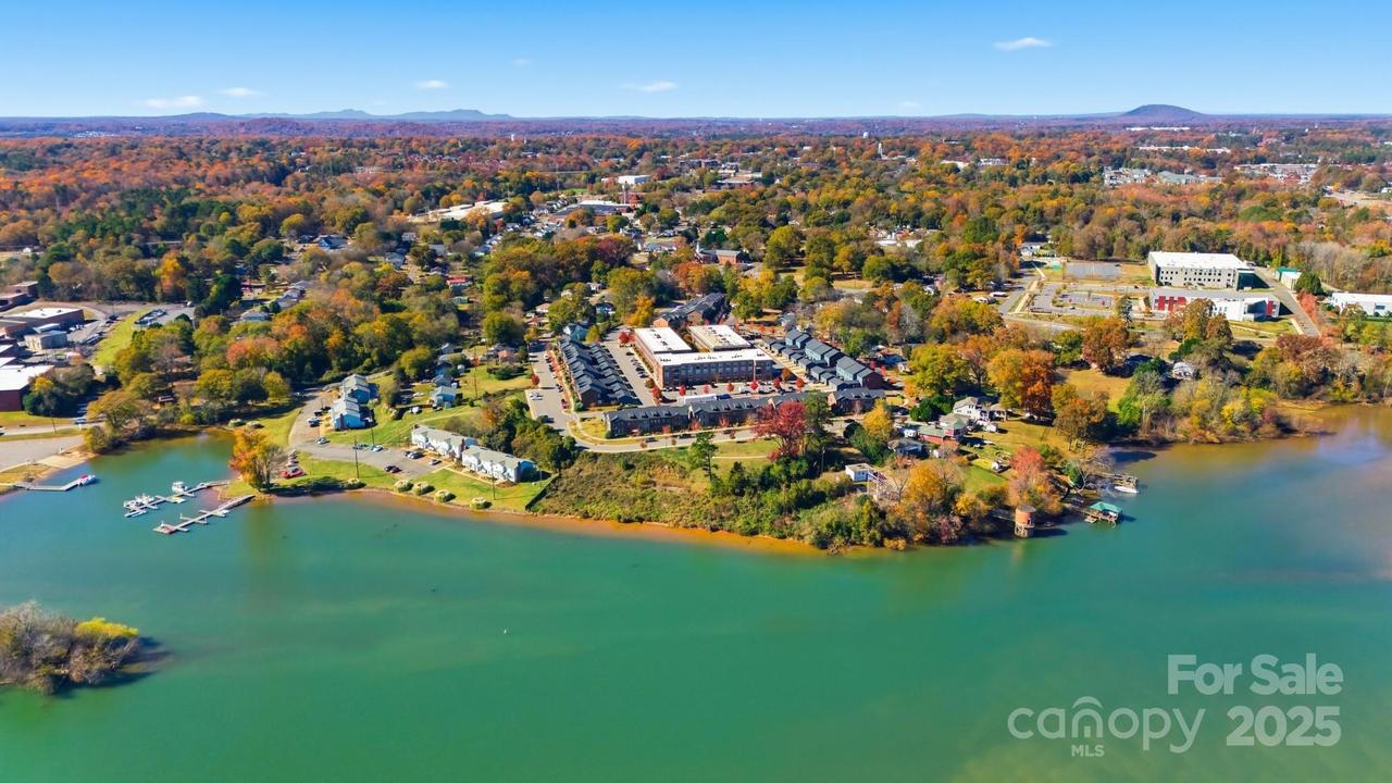 236 Linestowe Dr., Belmont, NC 28012