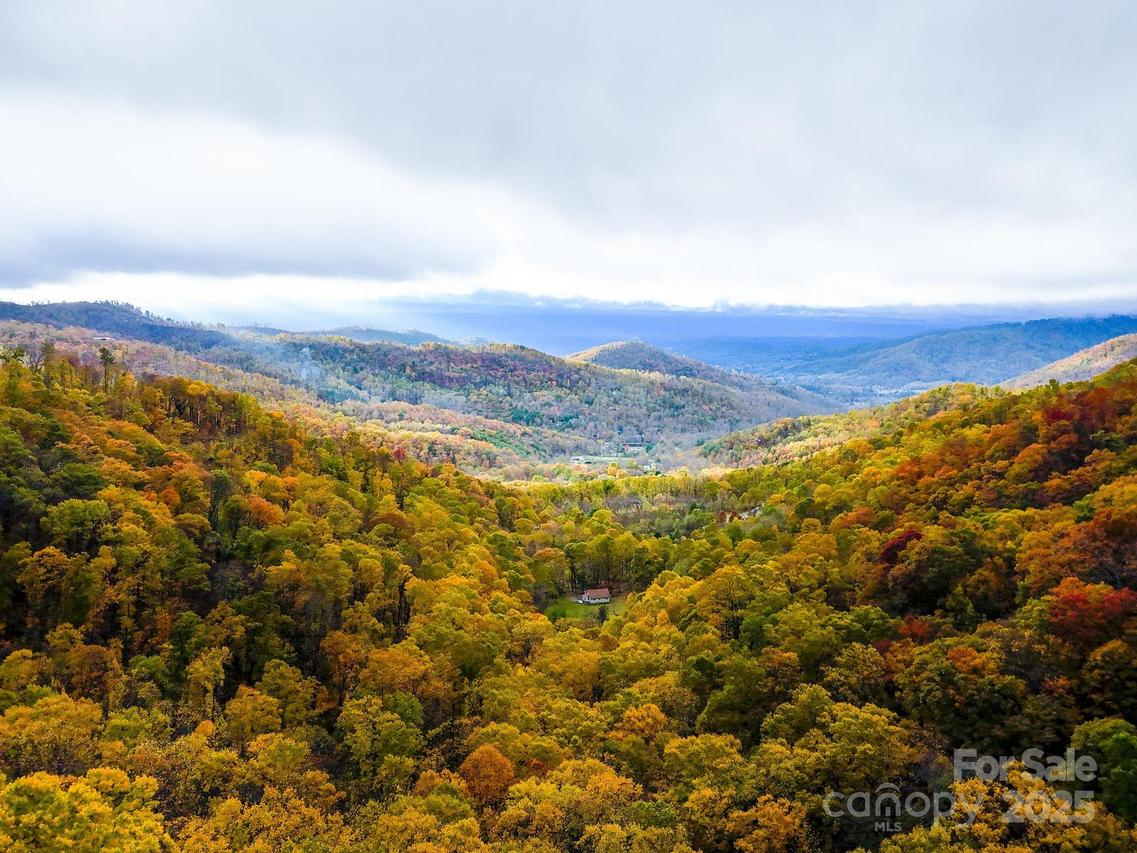 00 Ox Creek Rd., Weaverville, NC 28787