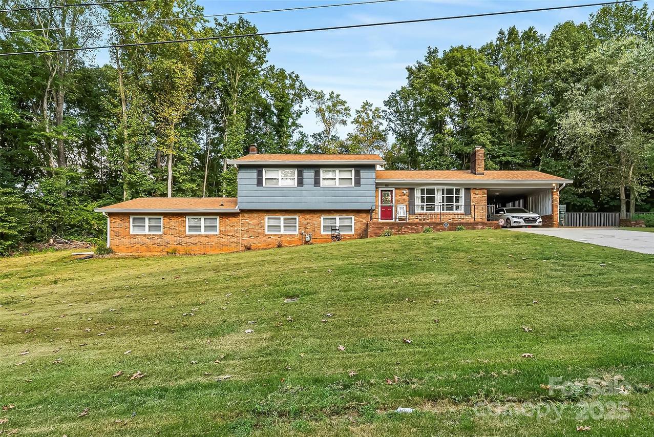 304 Parlier Ave., Conover, NC 28613