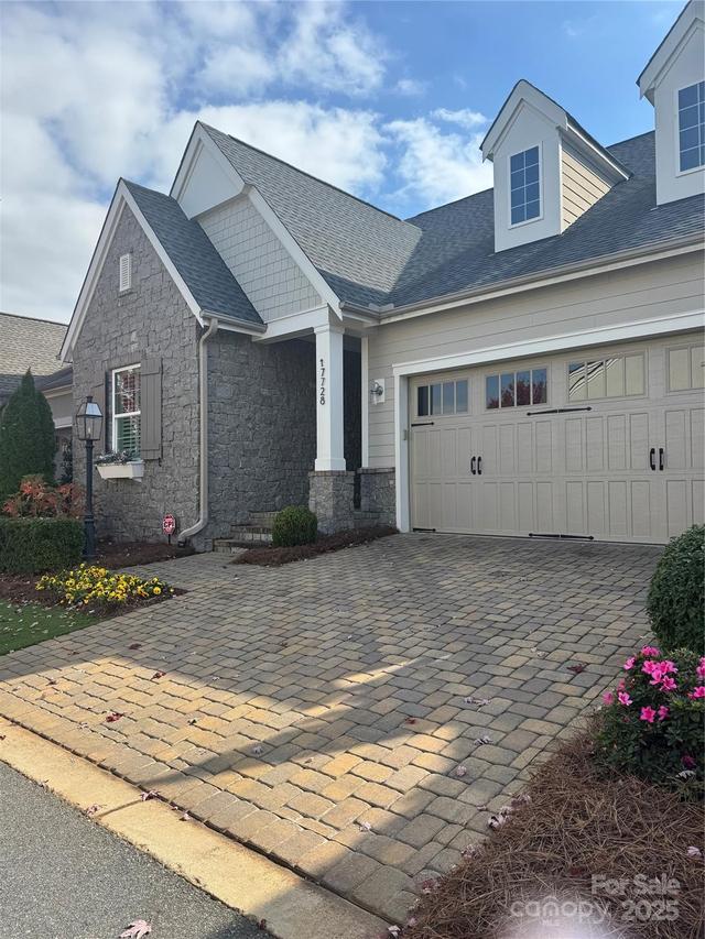 17728 Jetton Green Loop, Cornelius, NC 28031