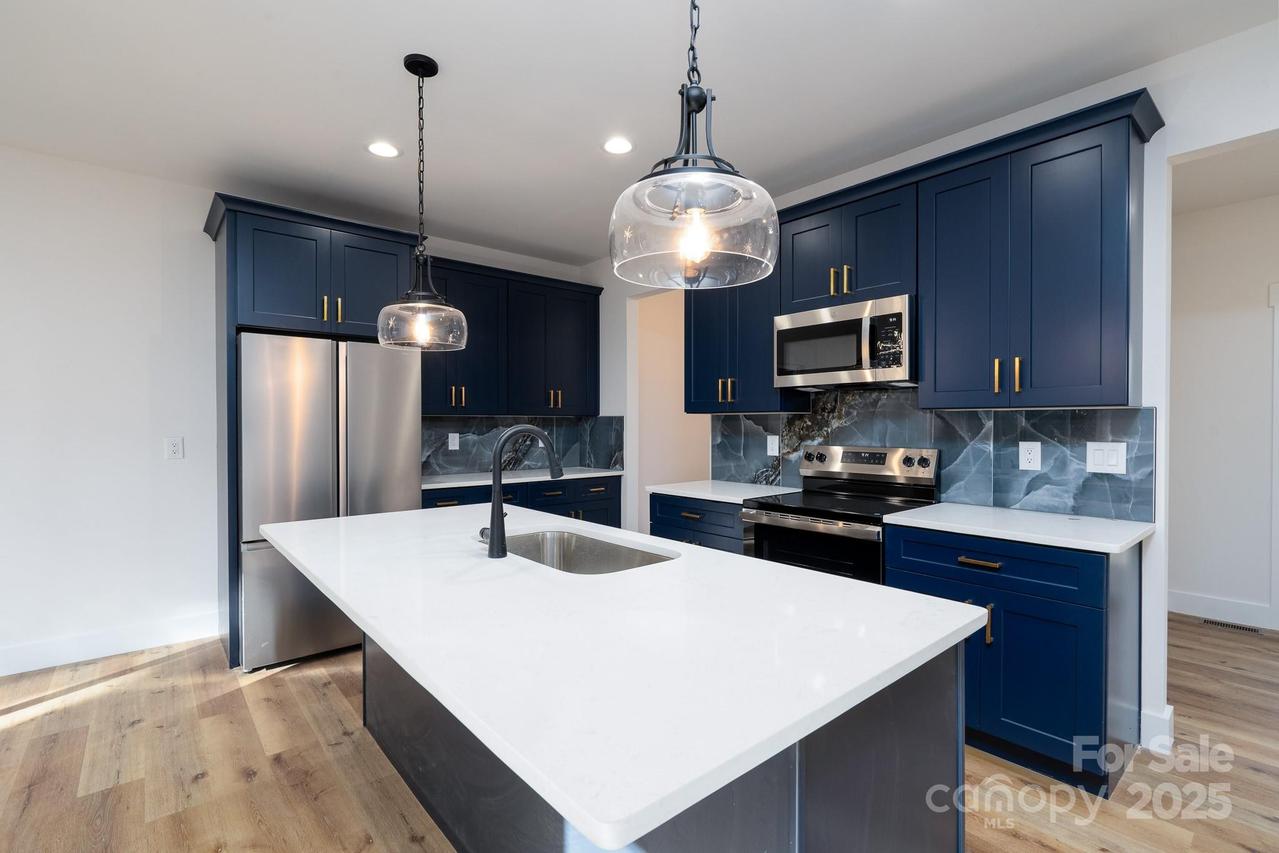 924 Oregon Ave., Kannapolis, NC 28083