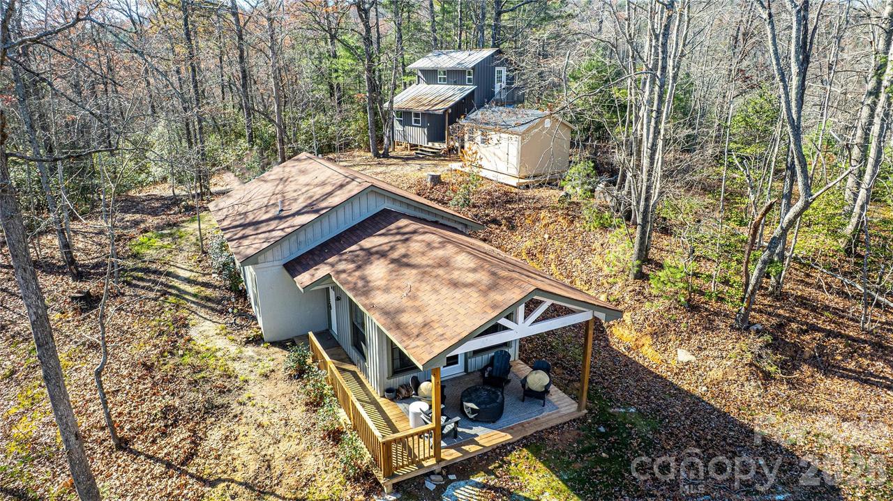 426, 428 Weaver Creek Rd., Brevard, NC 28712