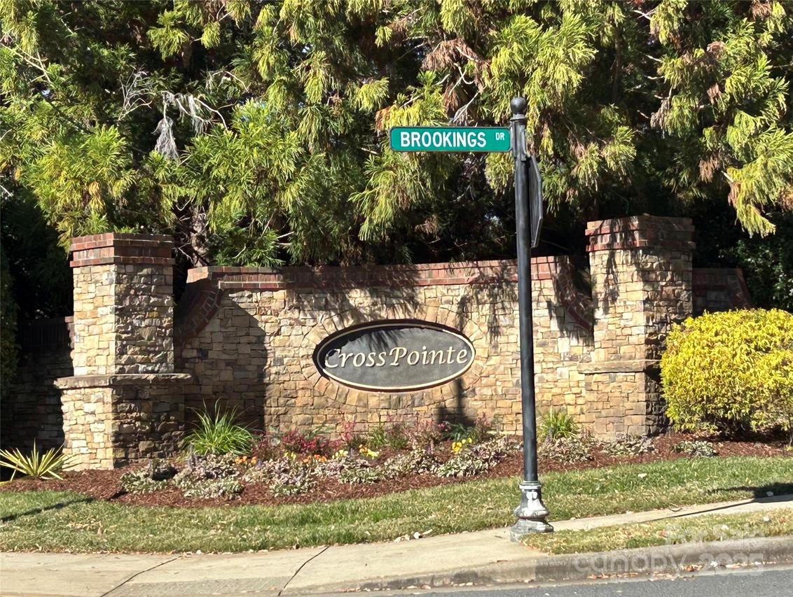 8649 Brookings Dr., Charlotte, NC 28269