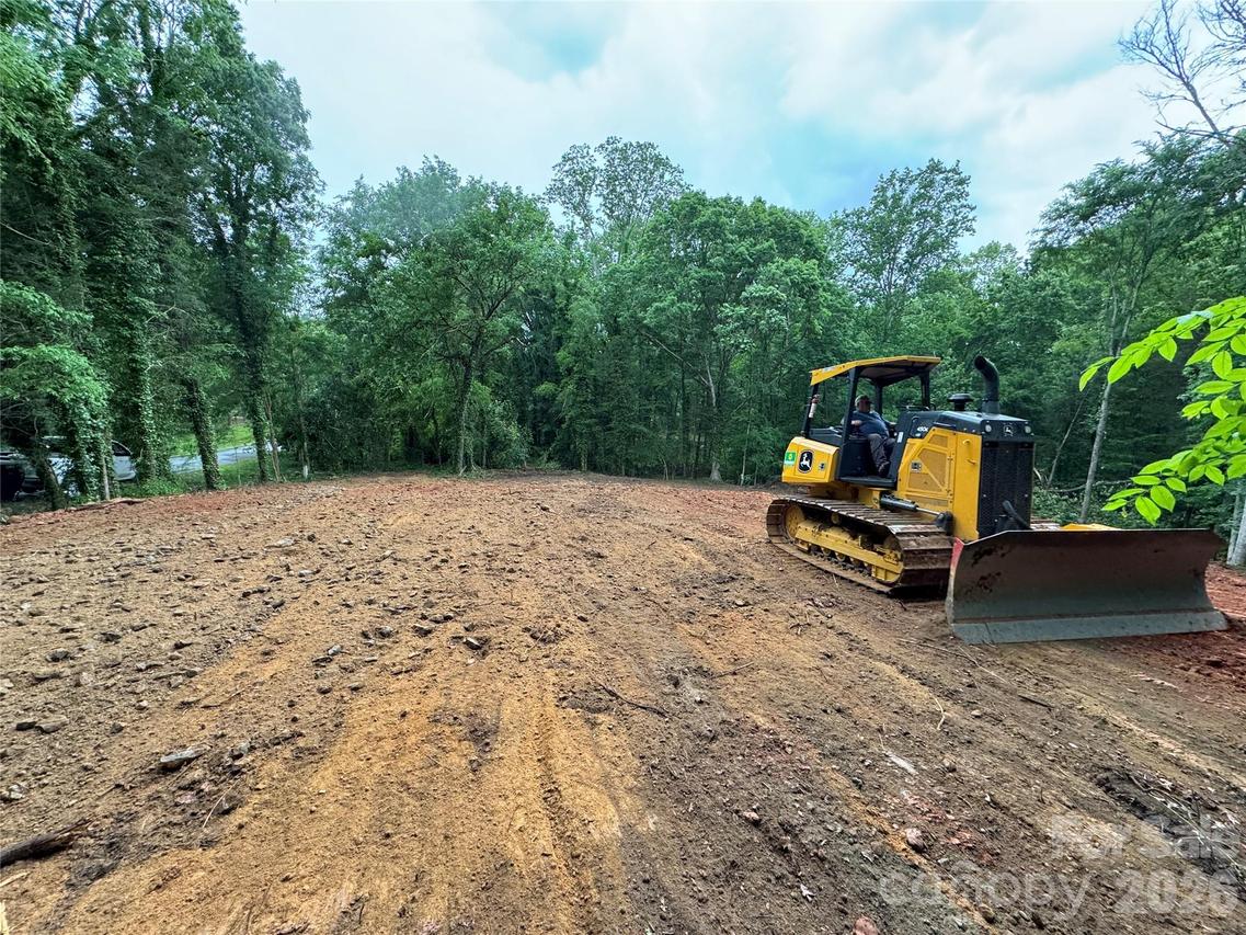 8730 Hills Dell Dr., Concord, NC 28027