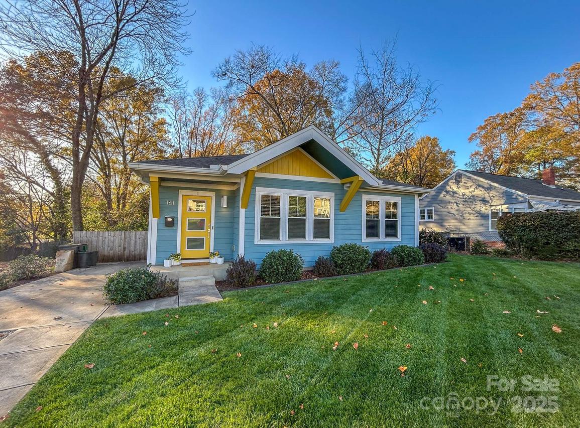 161 N Smallwood Pl., Charlotte, NC 28216