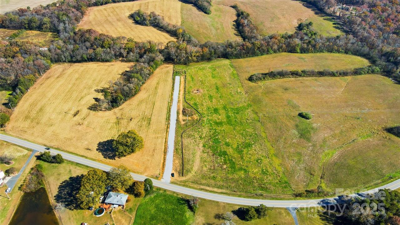 4036 Nc 200 Hwy., Stanfield, NC 28163