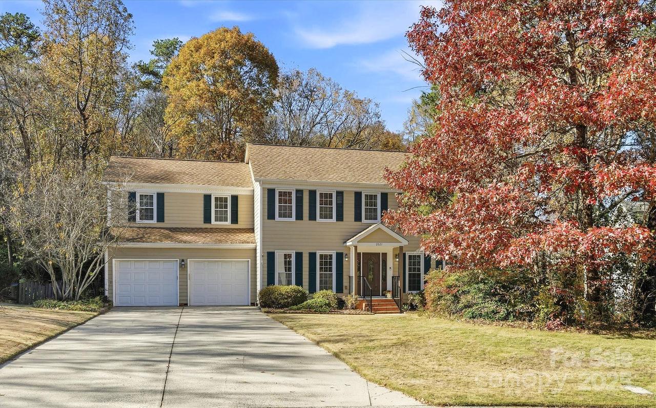 2621 Brightmoor Ridge Dr., Matthews, NC 28105