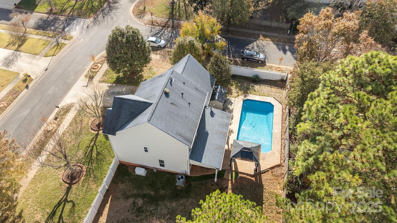 4008 Hermes Ln., Waxhaw, NC 28173