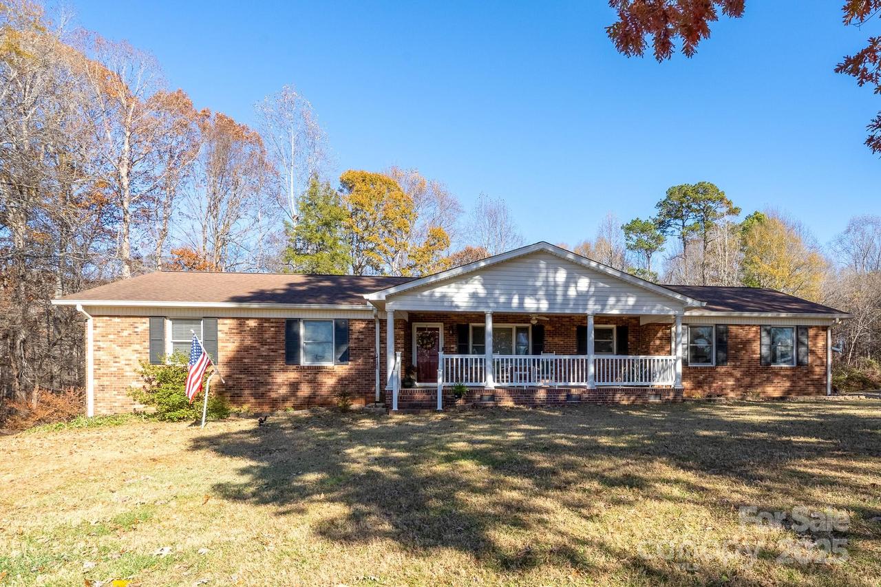 257 Rocky River Rd., Mooresville, NC 28115