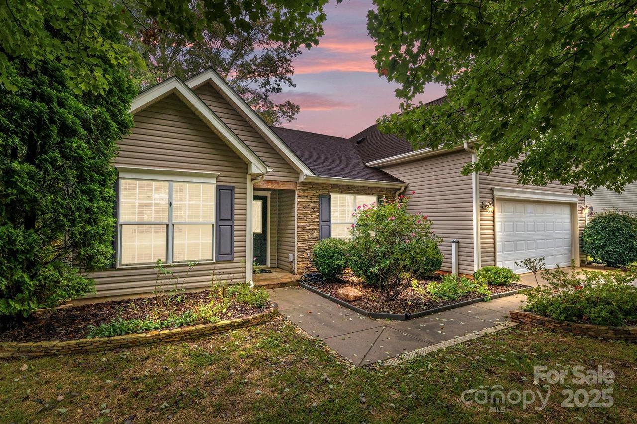 103 Golden Valley Dr., Mooresville, NC 28115