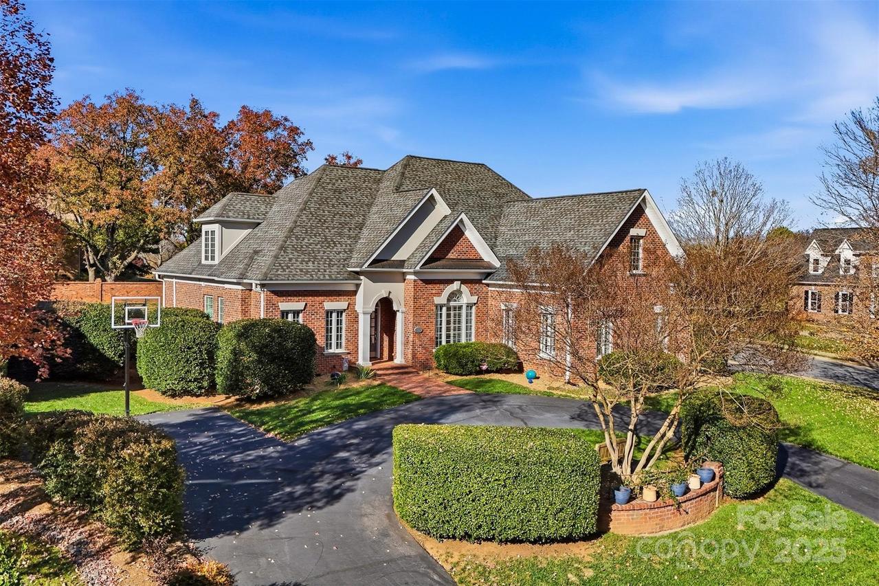 3997 2nd Street Dr., Hickory, NC 28601