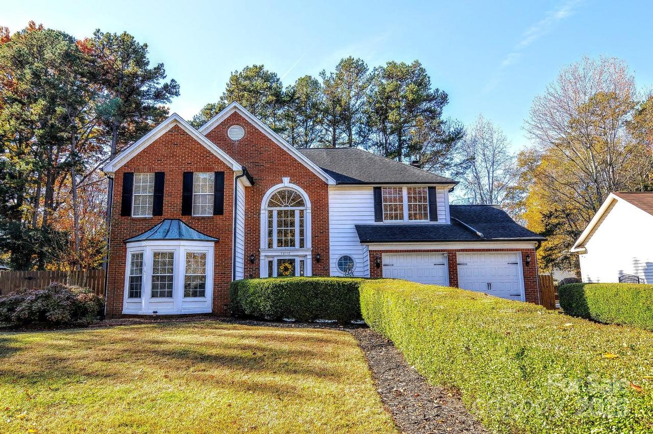 12112 Woodbend Dr., Matthews, NC 28105