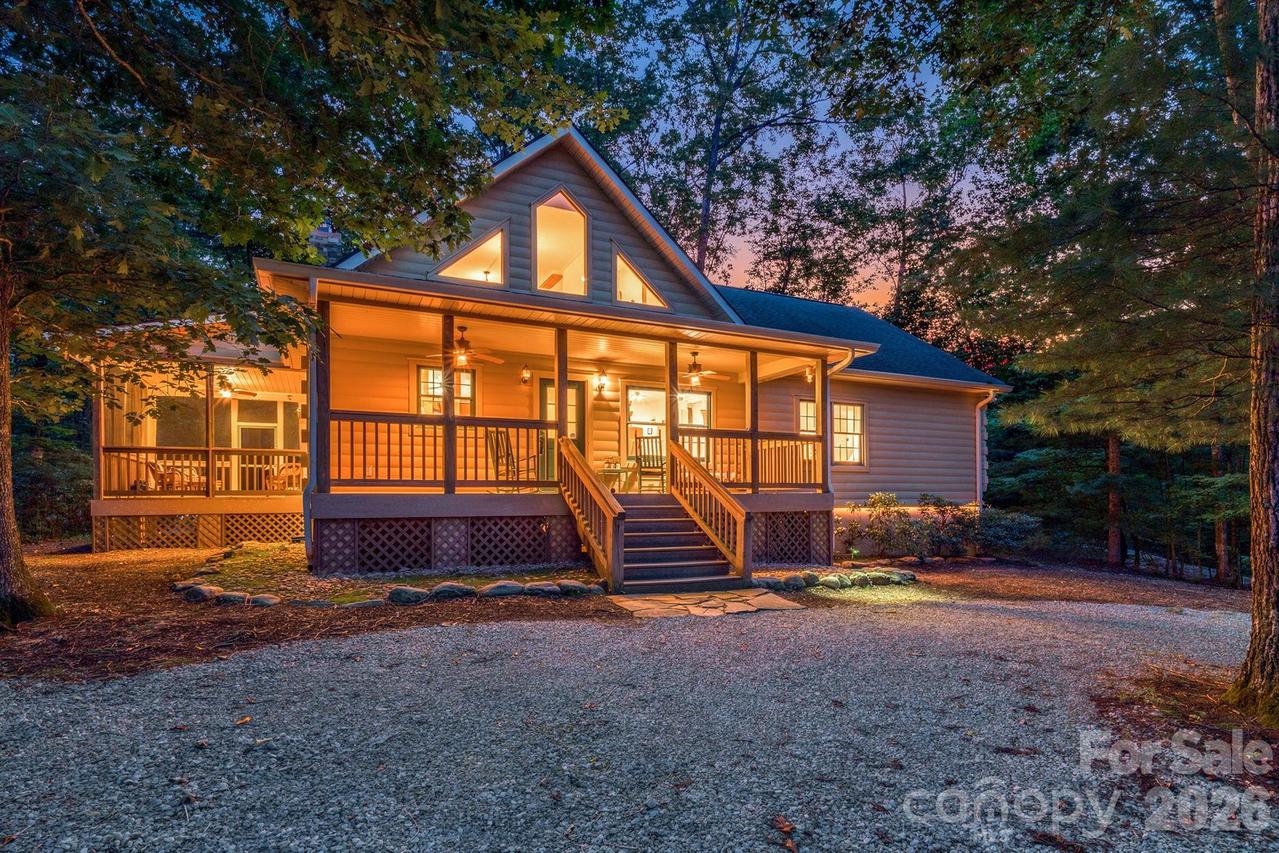 240 Ravenswood Dr., Marion, NC 28752