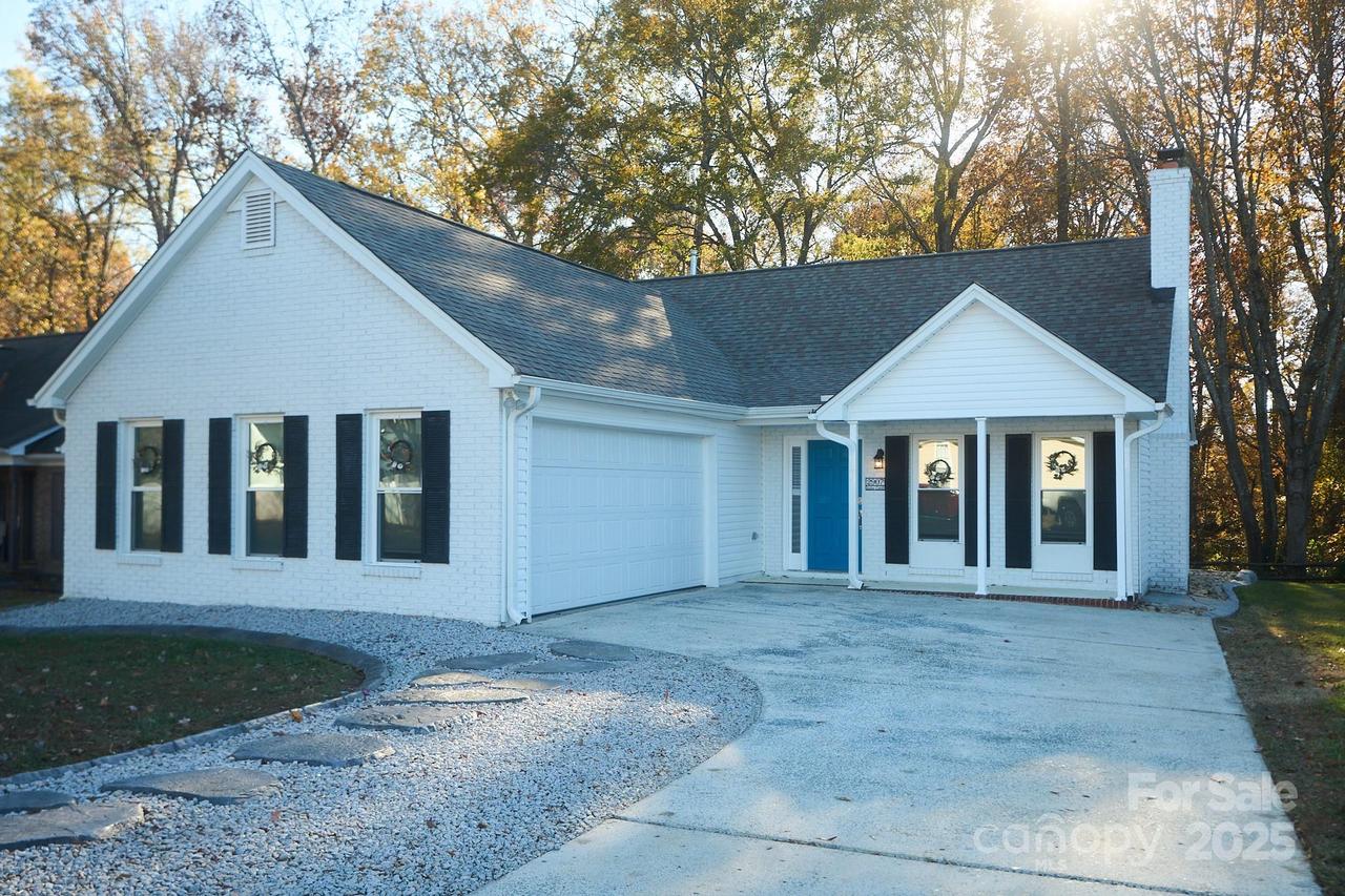 2907 Ashecroft Dr., Indian Trail, NC 28079