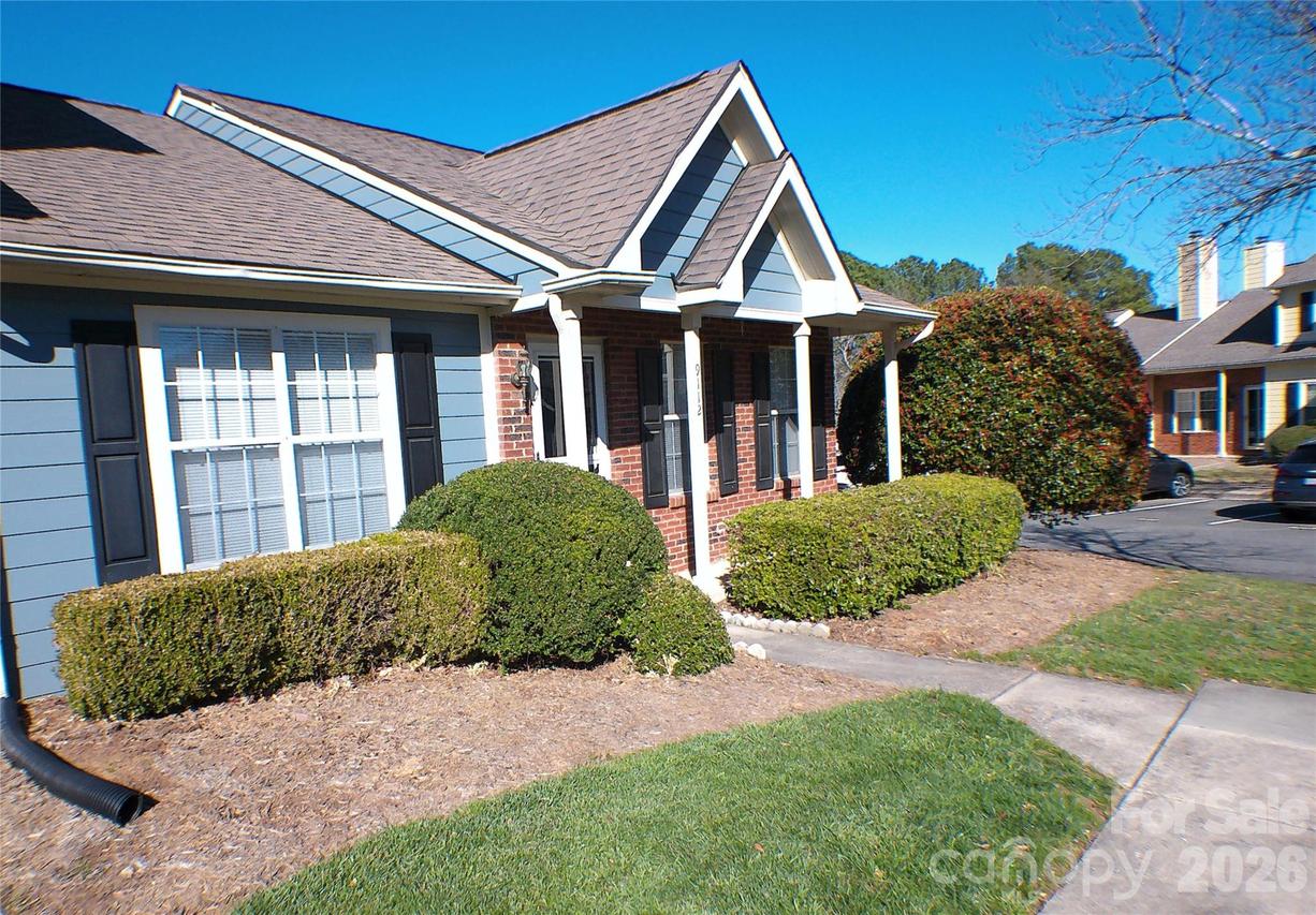 9112 Four Mile Creek Rd., Charlotte, NC 28277