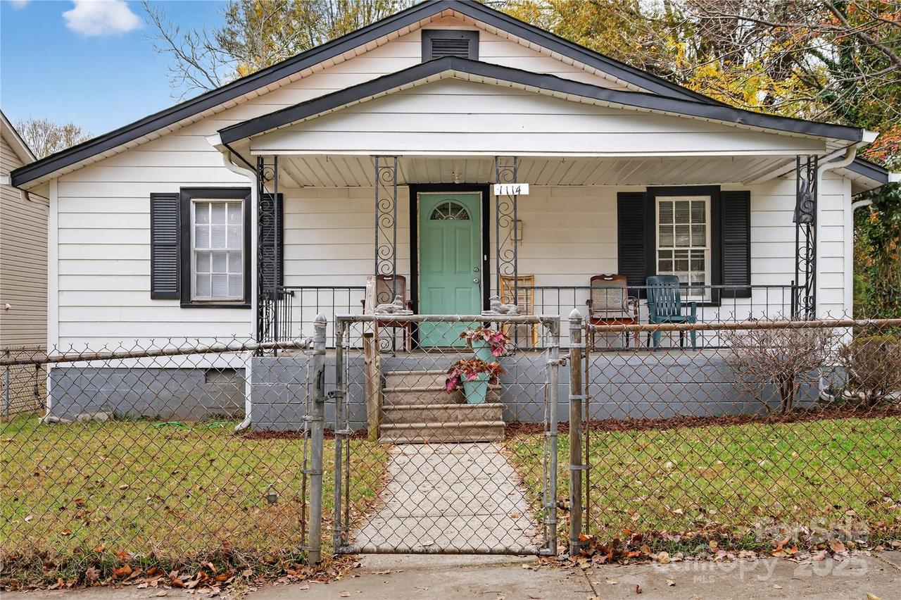 1114 Wilson W Lee Blvd., Statesville, NC 28677