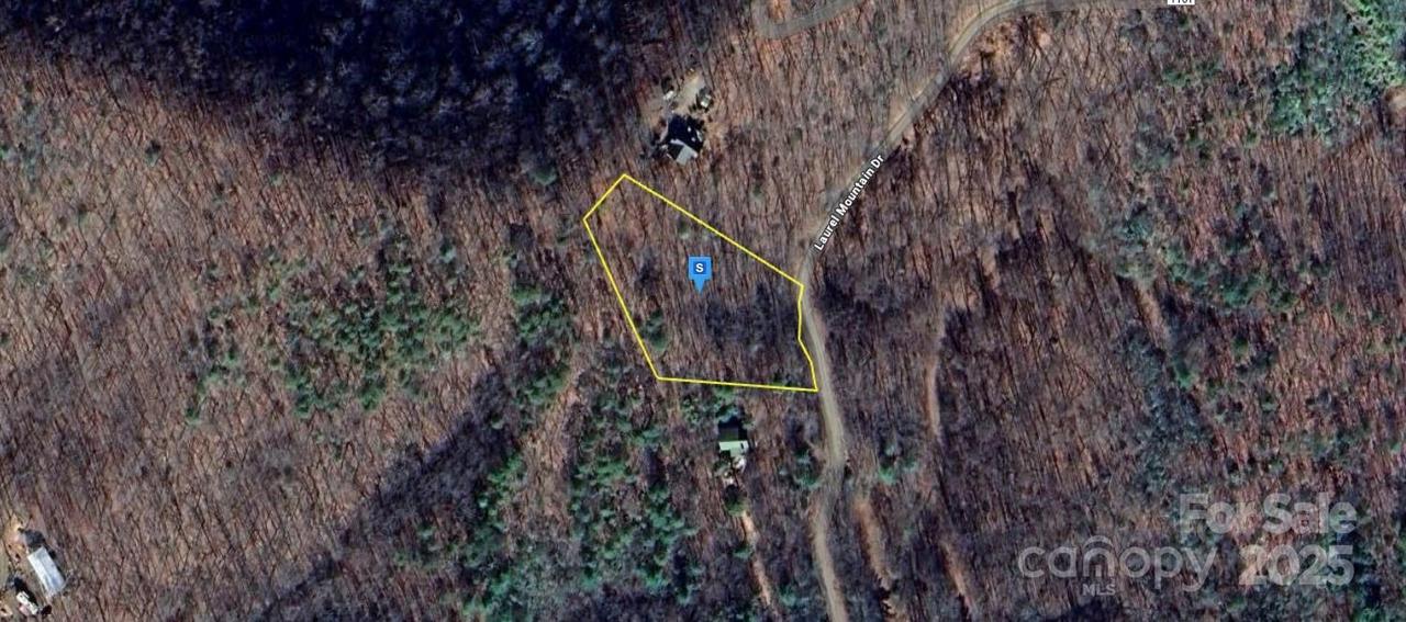 54 Bear Trace, Brasstown, NC 28902