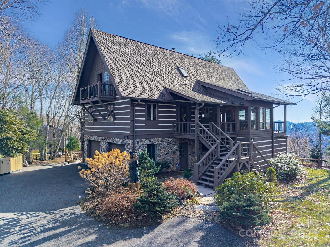 135 Grouse Point Rd., Maggie Valley, NC 28751