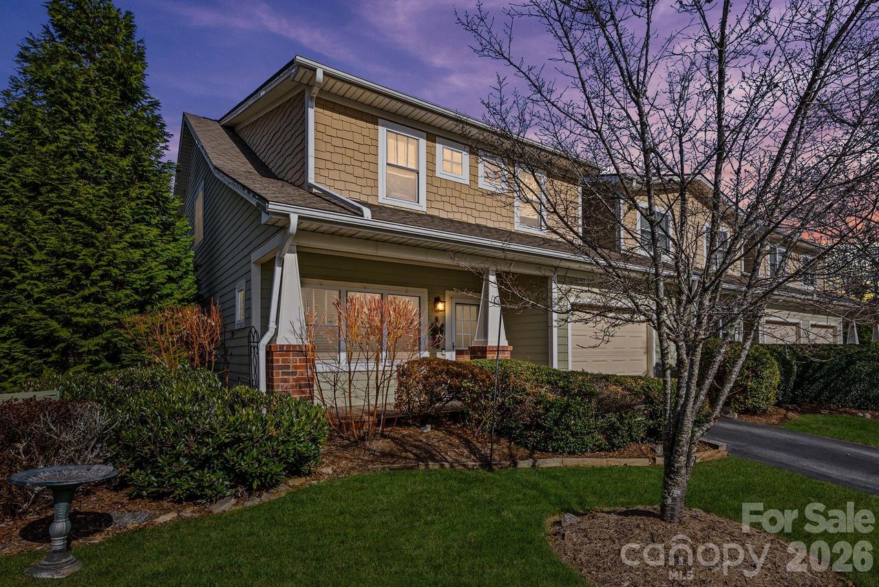 68 Fox Briar Dr., Fletcher, NC 28732