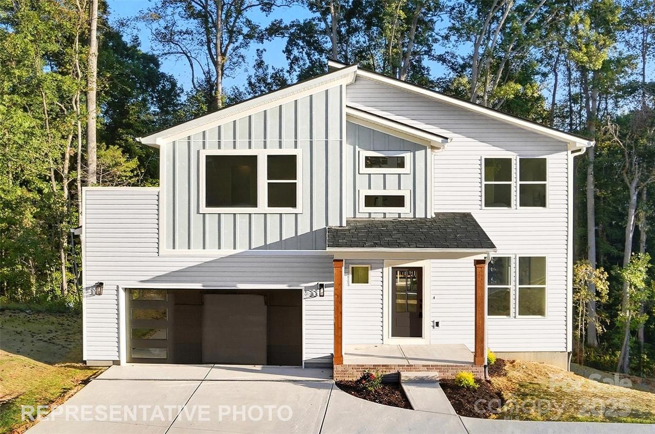 137 Wood Acre Dr., Mooresville, NC 28115