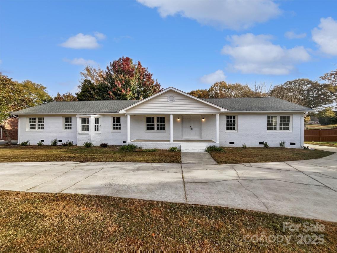 10120 Mount Holly Rd., Charlotte, NC 28214