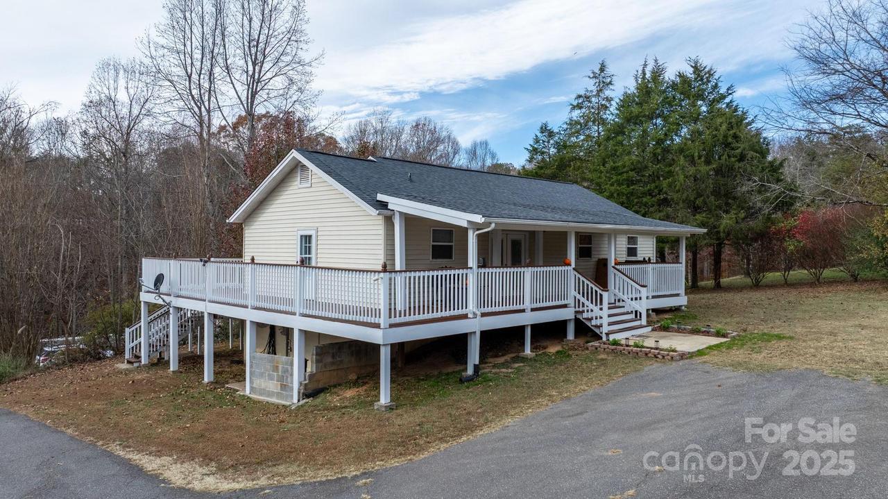 3843 Silver Creek Ter., Morganton, NC 28655