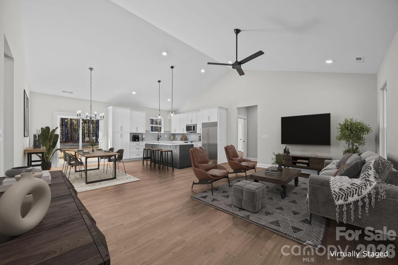 2287 Lee Lawing Rd., Lincolnton, NC 28092