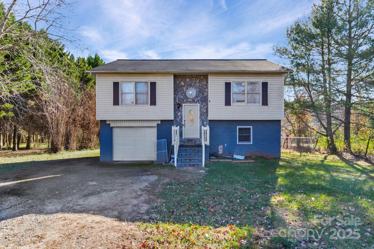 3405 Clarks Chapel Rd., Lenoir, NC 28645