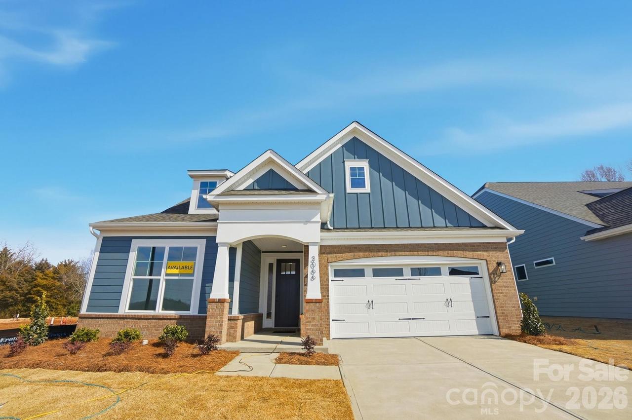 3066 Constitution Ln., Gastonia, NC 28056