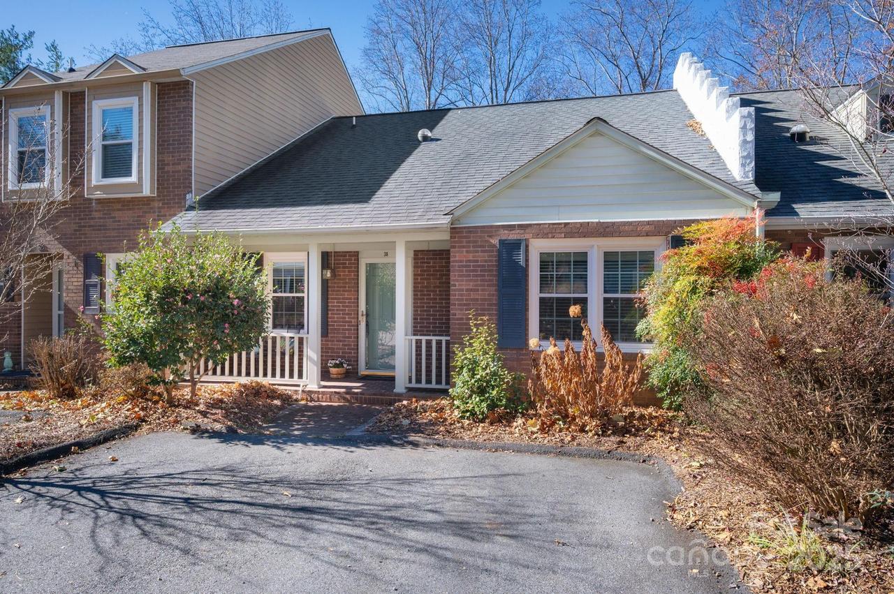 38 Wildwood Ave., Asheville, NC 28804