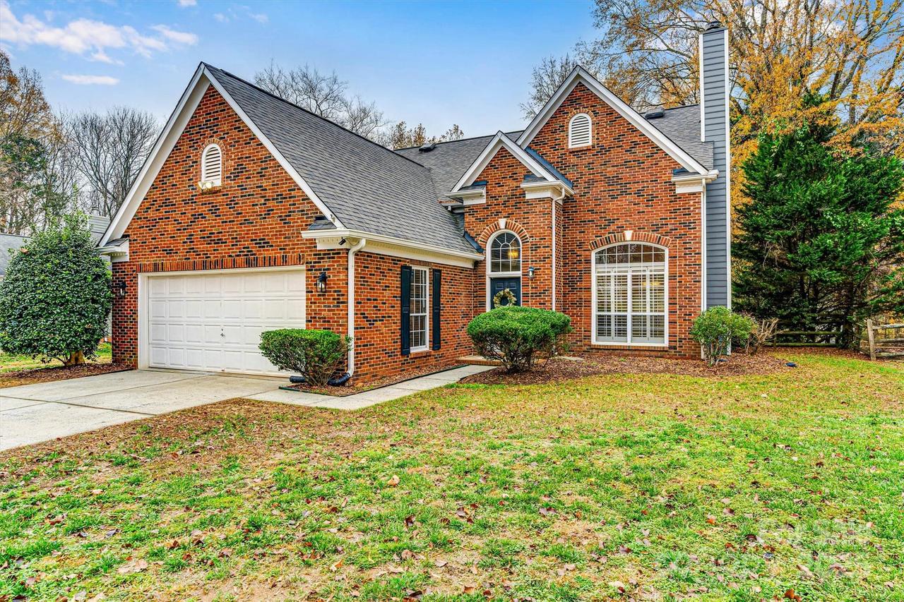 14232 Misty Brook Ln., Charlotte, NC 28273