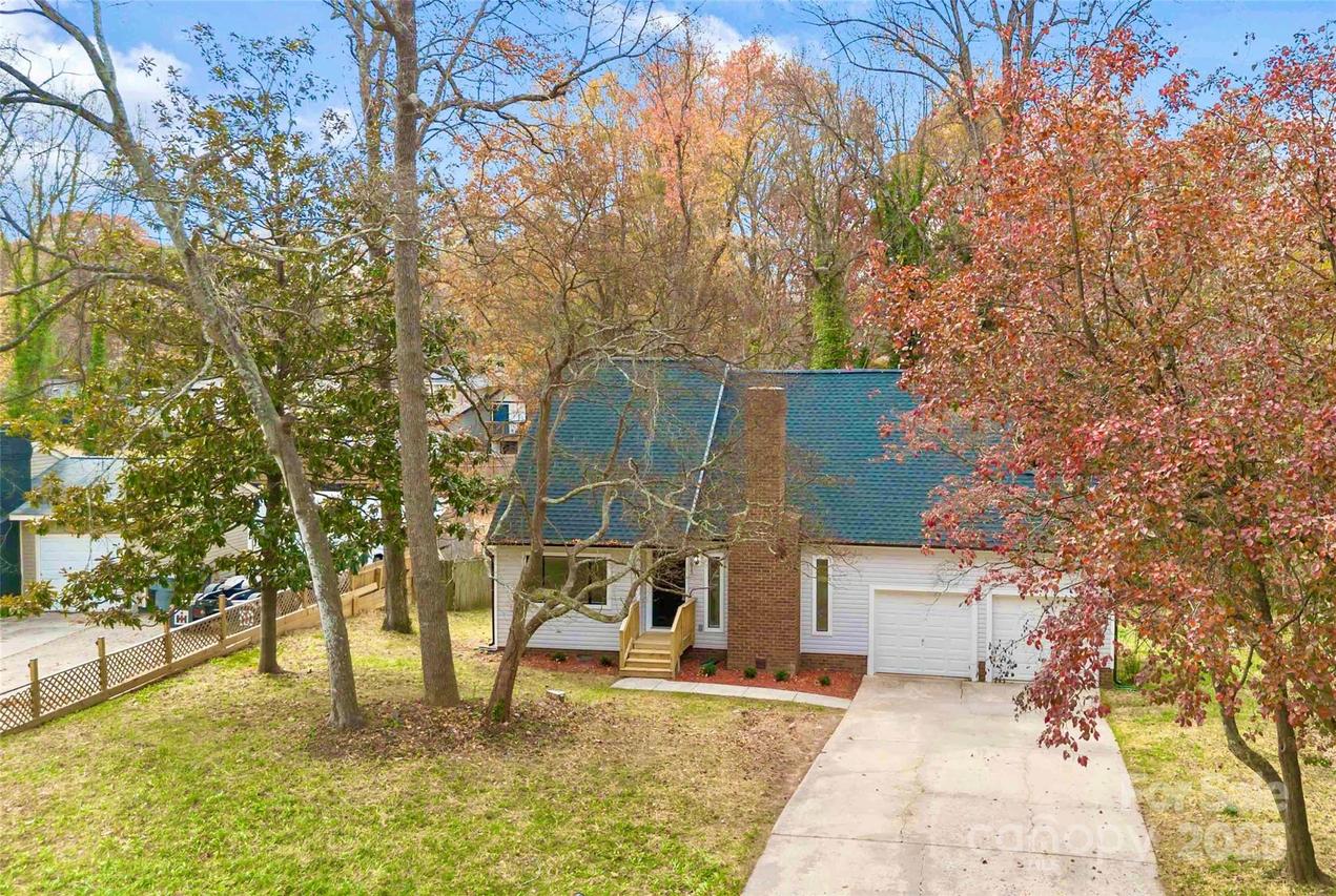 6615 Santa Cruz Tr., Charlotte, NC 28227