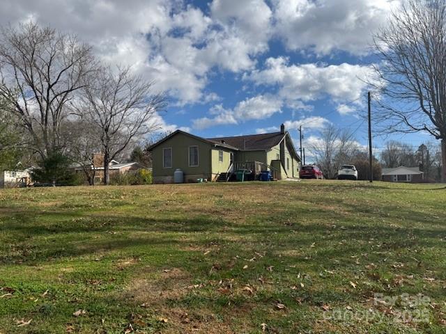 25 Highland St., Weaverville, NC 28787