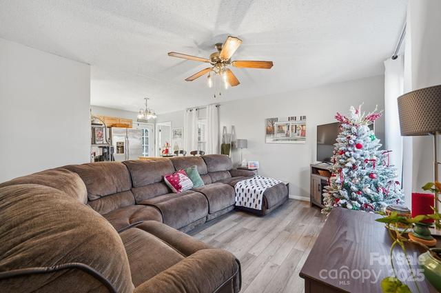 New Homes For Sale This Week That Attend Robinson Elementary: December 5th to December 11th